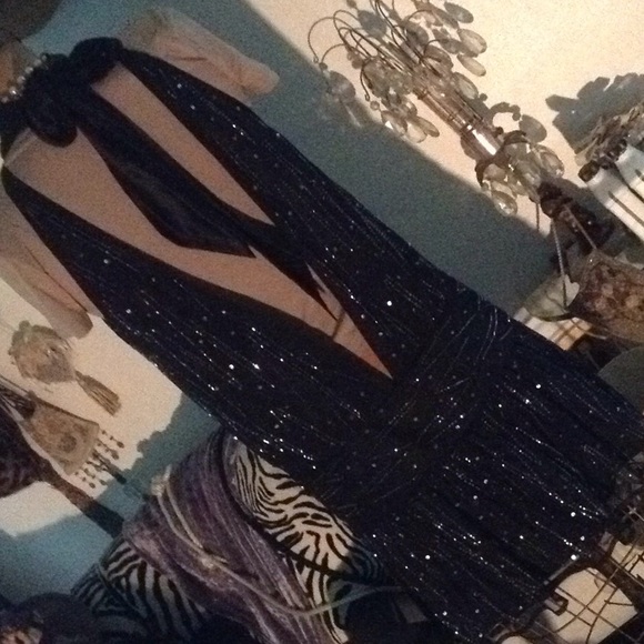 Black mesh sequined dress - Picture 2 of 8